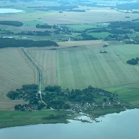 Haus Timpete Am Breetzer Bodden Vieregge