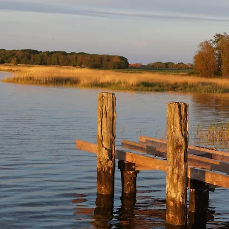 Haus Timpete Am Breetzer Bodden * Vieregge