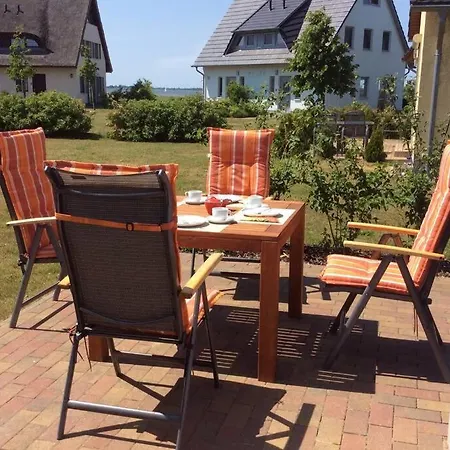 Haus Timpete Am Breetzer Bodden * Vieregge